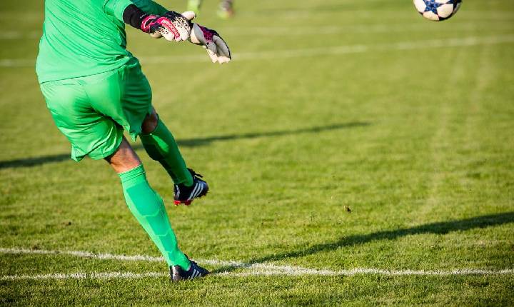 Corinthians faz homenagem no Dia do Goleiro; jogadores ganham presentes